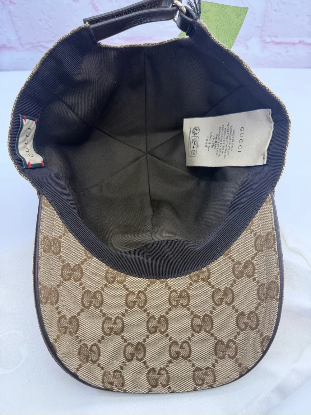 Gucci NWT Classic Web Sherry Line Khaki GG Baseball Hat